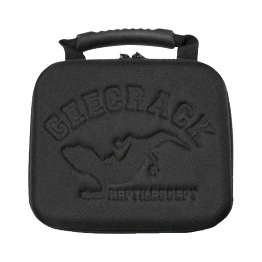 GEECRACK SEMI-HARD CASE M